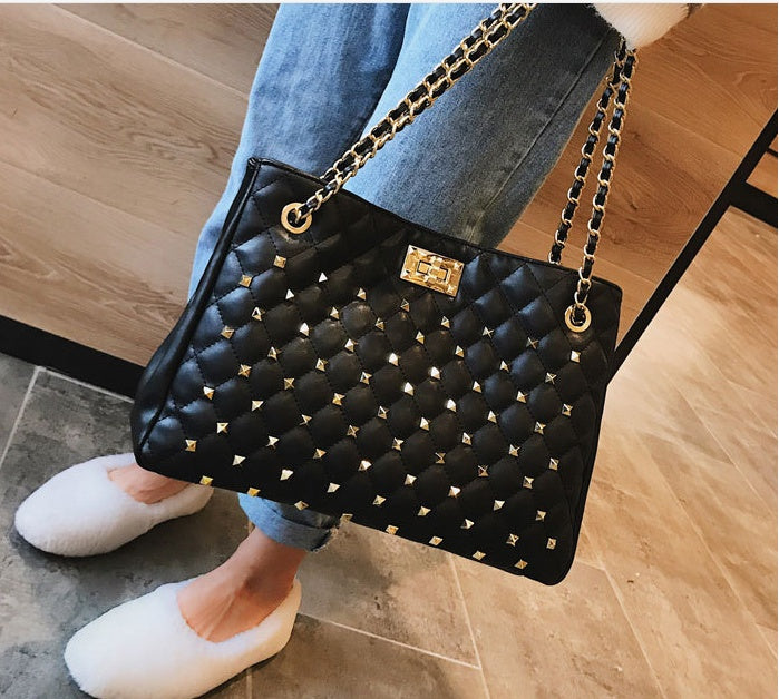 Rhombus chain shoulder bag