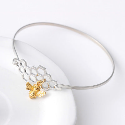 New fashion jewelry cute honeycomb bee bracelet personality insect bracelet hand jewelry