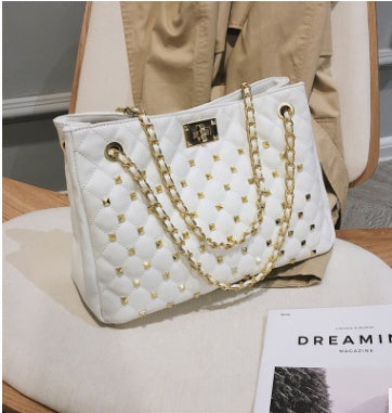 Rhombus chain shoulder bag